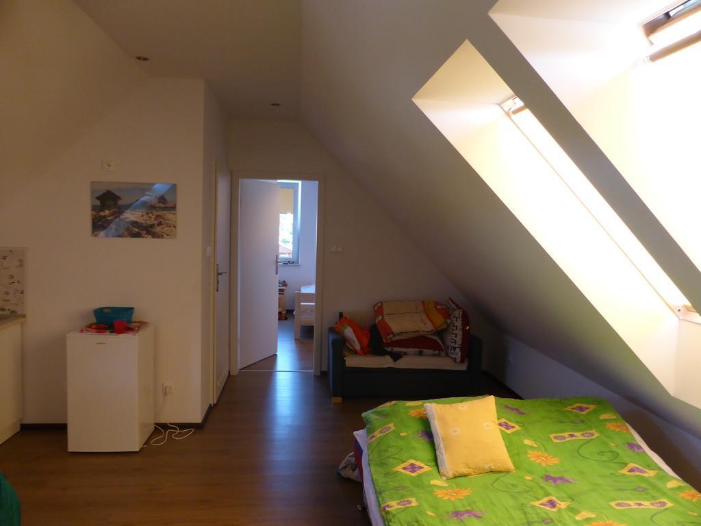 Apartamento Przystanek Lato Jarosławiec Habitación foto