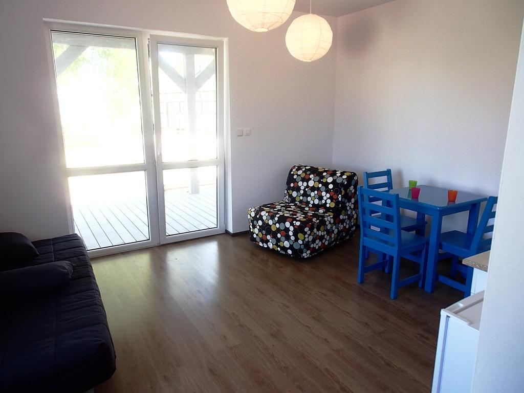 Apartamento Przystanek Lato Jarosławiec Habitación foto